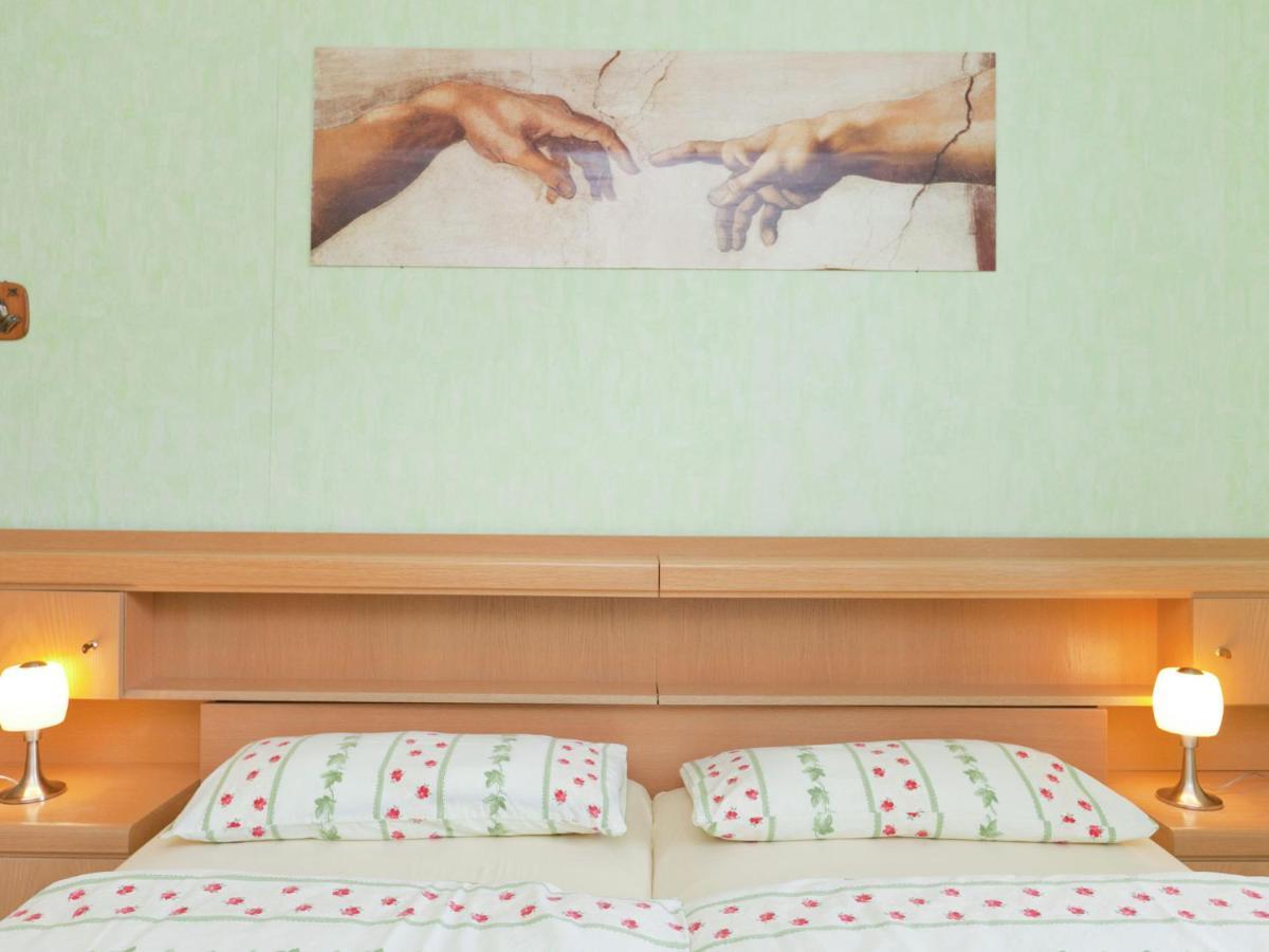 Apartment Near The Nurburgring With Terrace Hillesheim Kamer foto